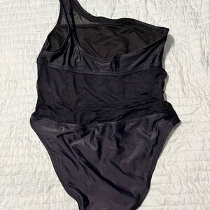 Shade & Shore Elegant Black Swimwear
